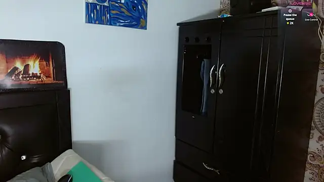 hots boygg online show from September 9, 8:41 pm