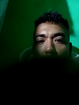 Snapshot of qkfc744888l chatting on December 16, 10:42 am qkfc744888l online show from December 16, 10:42 am