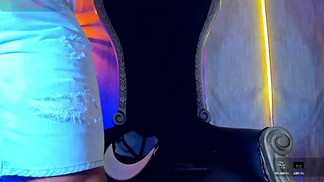 thaddeus king online show from October 11, 11:36 pm