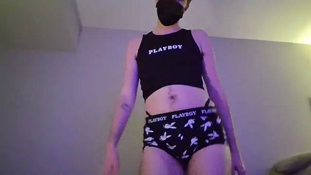 eddieeden online show from December 10, 1:32 am
