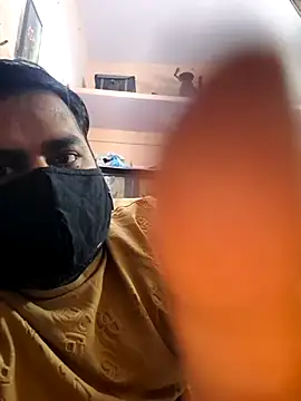 Snapshot of bobbyronak chatting on November 16, 7:08 pm bobbyronak online show from November 16, 7:08 pm