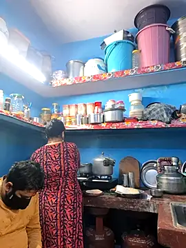 Snapshot of bobbyronak chatting on November 19, 10:26 am bobbyronak online show from November 19, 10:26 am