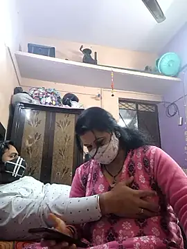 Snapshot of bobbyronak chatting on January 12, 6:57 pm bobbyronak online show from January 12, 6:57 pm