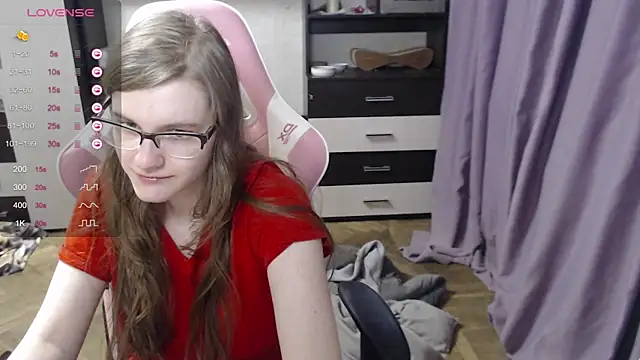 Snapshot of Tomato_Tease chatting on March 19, 10:42 pm Tomato Tease online show from March 19, 10:42 pm