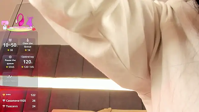 nicolle pierce online show from September 20, 2:07 pm