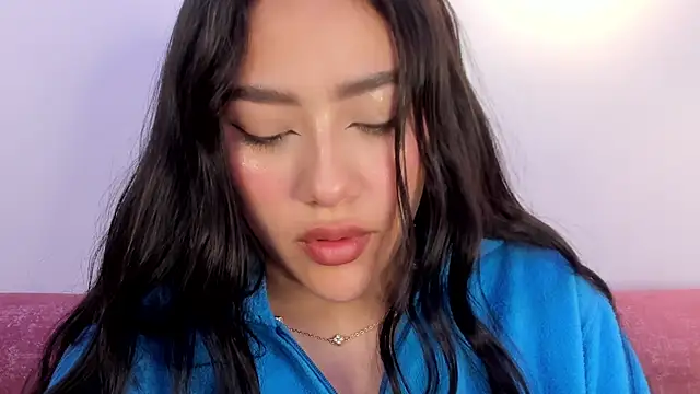 nicolle pierce online show from January 13, 1:49 pm