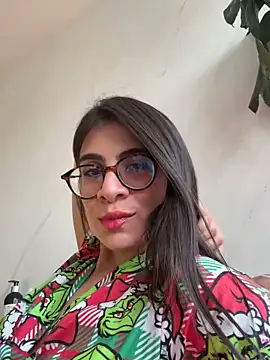 Snapshot of MariaIsabella8 chatting on March 5, 3:51 pm MariaIsabella8 online show from March 5, 3:51 pm