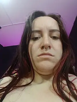 Snapshot of Gelena_Black chatting on October 13, 12:27 pm Gelena Black online show from October 13, 12:27 pm