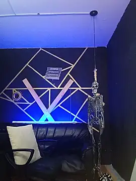 Snapshot of Gelena_Black chatting on October 17, 12:08 pm Gelena Black online show from October 17, 12:08 pm