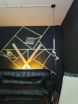 Snapshot of Gelena_Black chatting on October 23, 12:15 pm Gelena Black online show from October 23, 12:15 pm