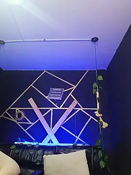 Snapshot of Gelena_Black chatting on October 31, 1:45 pm Gelena Black online show from October 31, 1:45 pm