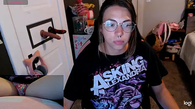 KSwonderland6 online show from September 24, 3:43 am