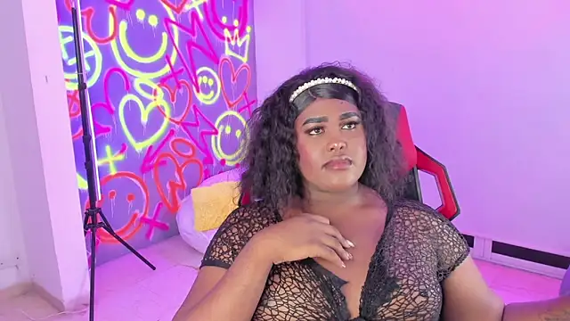 Snapshot of GEANNAROSE chatting on December 29, 5:53 am GEANNAROSE online show from December 29, 5:53 am