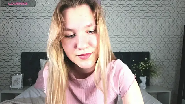 Mariel Brown online show from January 6, 5:59 pm