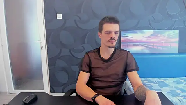 Snapshot of DonyBrown chatting on February 22, 8:40 am DonyBrown online show from February 22, 8:40 am