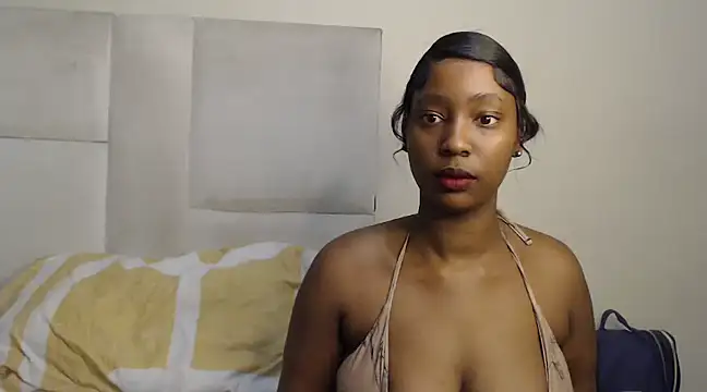 Spicey-Cheekss online show from December 5, 8:55 pm