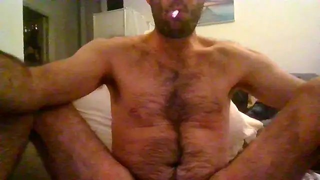 Snapshot of Vespa_Crabo chatting on February 9, 2:06 am Vespa Crabo online show from February 9, 2:06 am