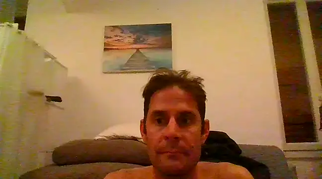 Snapshot of Vespa_Crabo chatting on February 16, 11:59 pm Vespa Crabo online show from February 16, 11:59 pm