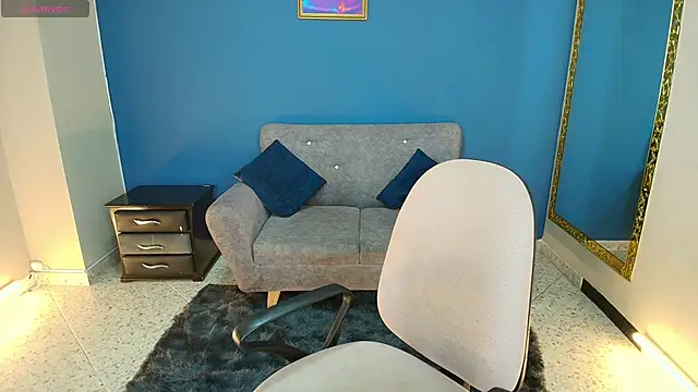 miacarperr1 online show from February 1, 2:26 am