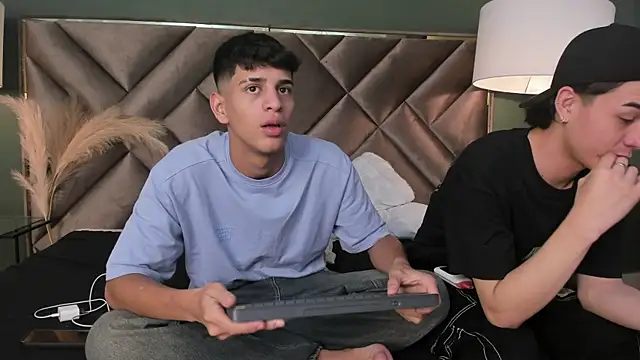 Tyler Rodriguez online show from February 16, 8:11 pm