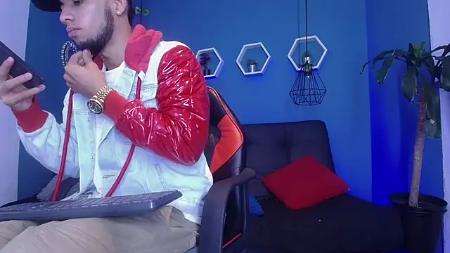 Snapshot of jhon_ath chatting on September 30, 4:17 am jhon ath online show from September 30, 4:17 am