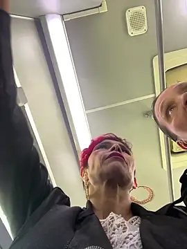 MireyaTorresGu online show from January 7, 9:03 pm