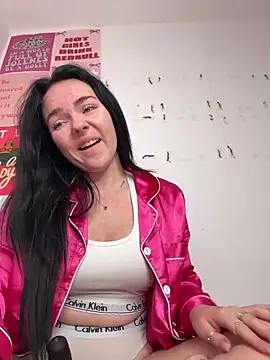 yorkshiregal online show from February 10, 5:55 am