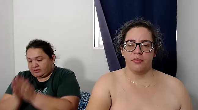 Snapshot of dirtys_games_play chatting on February 25, 1:17 pm dirtys games play online show from February 25, 1:17 pm