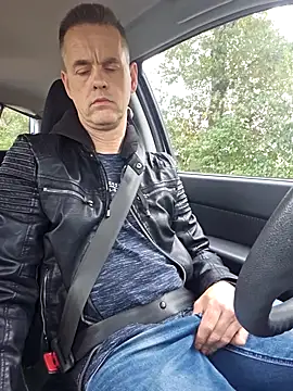 Hectorthyssen1 online show from October 8, 2:36 pm