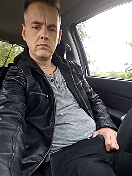 Hectorthyssen1 online show from October 17, 2:19 pm