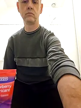 Hectorthyssen1 online show from October 28, 6:32 pm