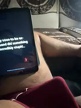 studdboyy online show from August 6, 2:57 am