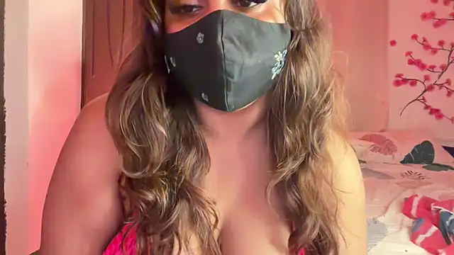 Snapshot of soniyatelugu chatting on March 21, 9:29 pm soniyatelugu online show from March 21, 9:29 pm