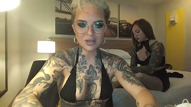 Alexandersonxo online show from September 19, 1:56 pm