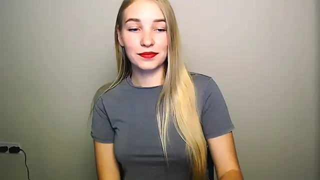 Queen ofLove online show from October 23, 9:46 pm