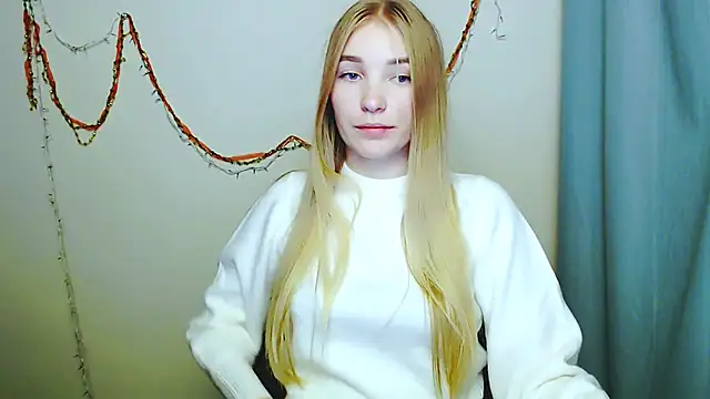 Queen ofLove online show from December 18, 8:59 pm