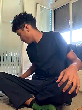 Ryan-hot online show from September 30, 3:50 pm