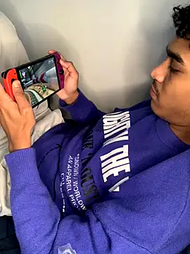 Ryan-hot online show from October 22, 11:37 pm