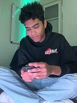 Ryan-hot online show from October 27, 8:57 pm