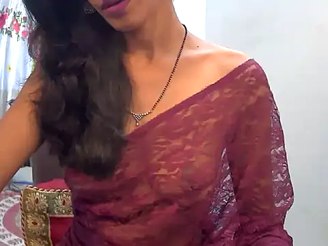 Snapshot of sexy_janu25 chatting on June 25, 5:23 am sexy janu25 online show from June 25, 5:23 am
