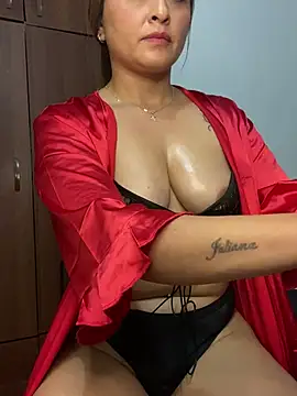 Keittly  online show from February 8, 3:52 am