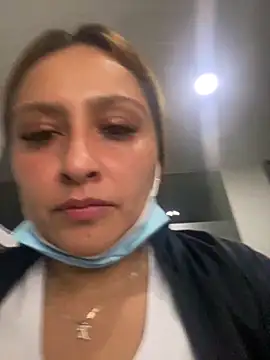 Keittly  online show from March 1, 4:15 am