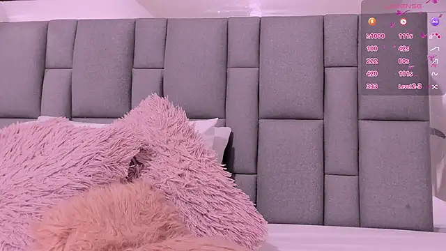 vivianne scott online show from October 11, 12:04 pm