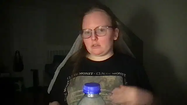 Snapshot of lexie_lilacs chatting on February 26, 11:37 pm lexie lilacs online show from February 26, 11:37 pm