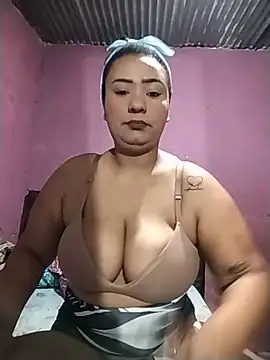 Milena1024 online show from June 6, 11:15 am