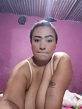 Snapshot of Milena1024 chatting on July 1, 10:50 am Milena1024 online show from July 1, 10:50 am