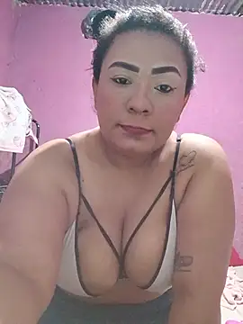 Snapshot of Milena1024 chatting on July 17, 12:39 am Milena1024 online show from July 17, 12:39 am