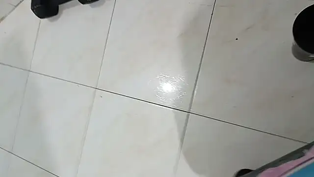 luxandracon23 online show from February 11, 12:49 am