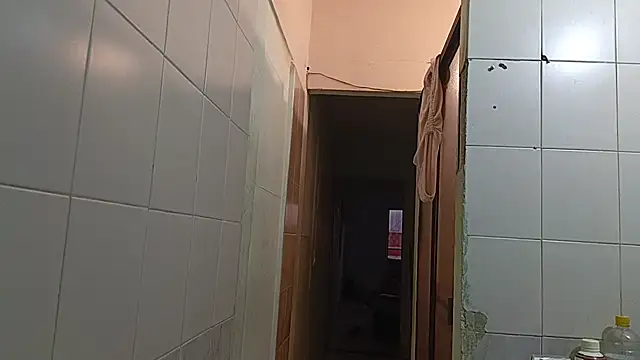 luxandracon23 online show from February 11, 10:59 am