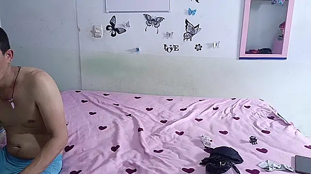 luxandracon23 online show from February 21, 9:11 pm